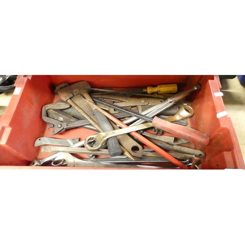 135 - Box of Assorted tools