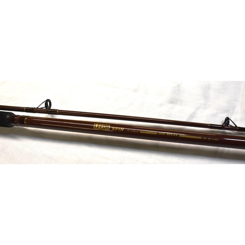 235 - Leeda Spin 2000 Series 9ft 2 Piece Fishing Rod