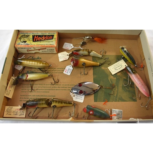 685 - Box- 11 Vintage Lures