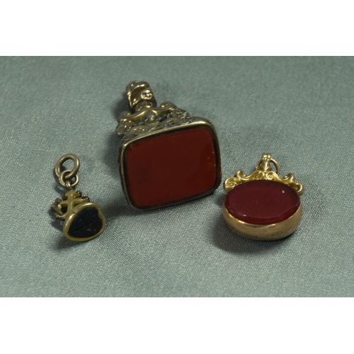 2588 - Gold Agate Watch Chain Fob and 2 x Antique Fob Seals