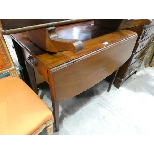 3083 - Edwardian Mahogany Pembroke Table