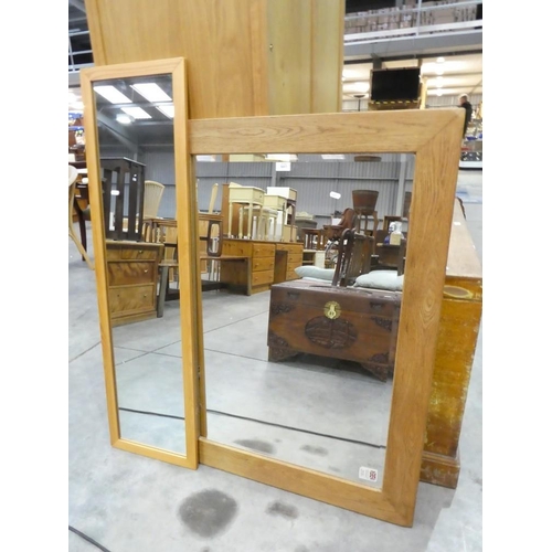 3093 - Oak Framed Beveled Wall Mirror 60cm x 90cm approx
Pine Framed Wall Mirror 28cm x 119cm approx