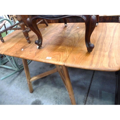 3204 - Ercol Elm Drop Leaf Kitchen Table