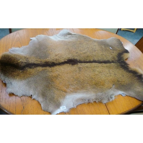 3254 - Deerskin Rug