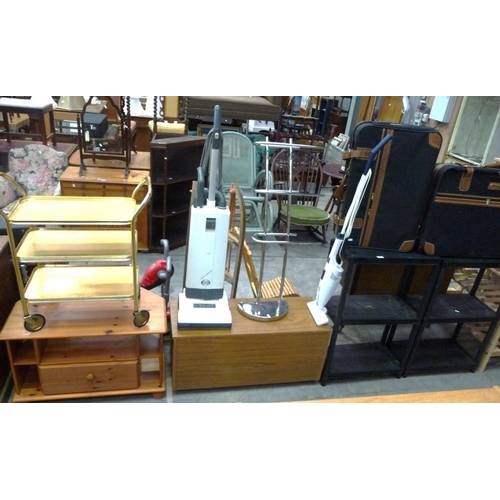 3262 - Ottoman, Tea Trolley, TV Cabinet, Vacuum, etc