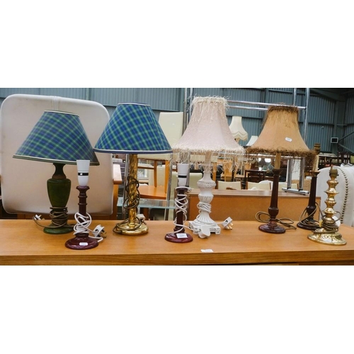 3297 - Assorted Lamps & Shades