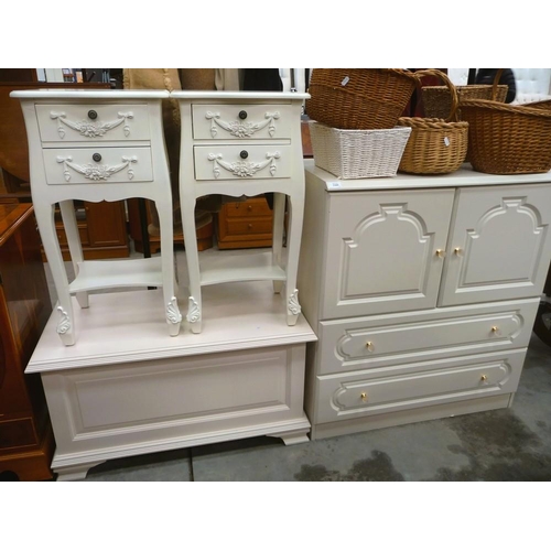 3309 - White Painted Chest of Drawers, Pair of Bedsides & Blanket Box