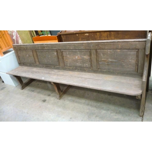 3315 - Pine Church Pew