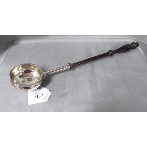 2137 - Early 18th Century Antique Silver Toddy Ladle inset with Queen Anne Coin, turned wood handle, approx... 