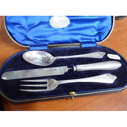 2174 - Cased Sheffield Silver Mounted Cutlery Trio.