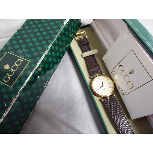 2184 - Ladies Gucci Wristwatch.