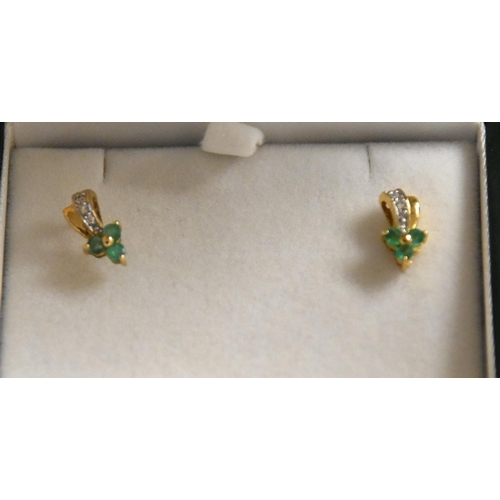 2353 - Pair of Gem Earrings - Diamante & Green Stone.