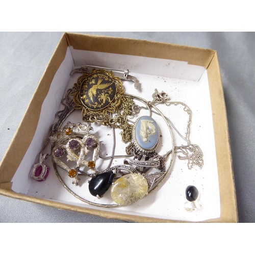 2403 - Collection of Silver Jewellery weighing approx 43.5g