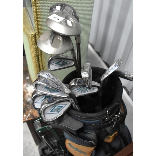 3028 - Set of MacGregor Golf Cubs, Bag and Trolley