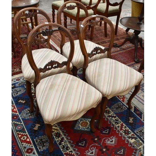 3172 - Set of 4 Victorian Mahogany Balloon Back Dining Chairs