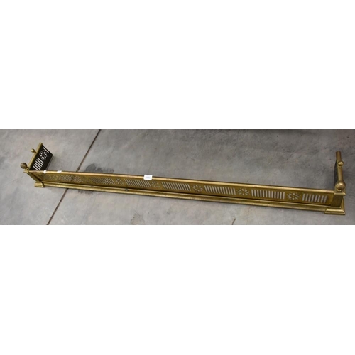 3186 - Vintage Brass Fender