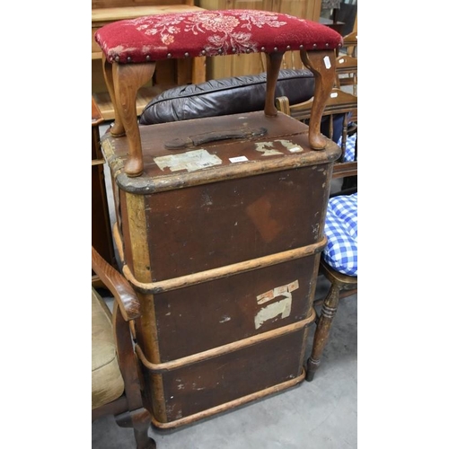 3192 - Vintage Trunk & Queen Anne Footstool