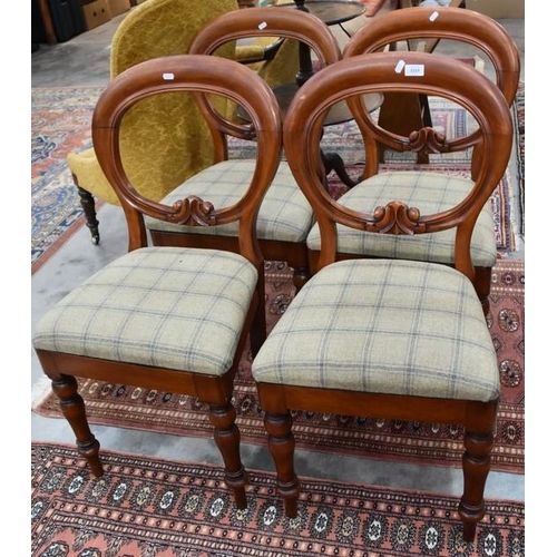 3215 - 4 Victorian Mahogany Balloon Back Dining Chairs