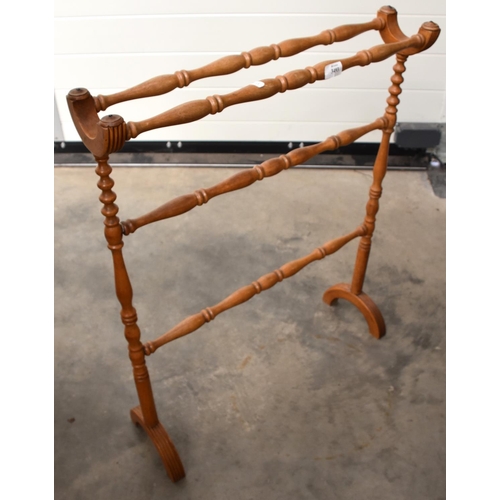 3493 - Vintage Turned Wood Towel rail