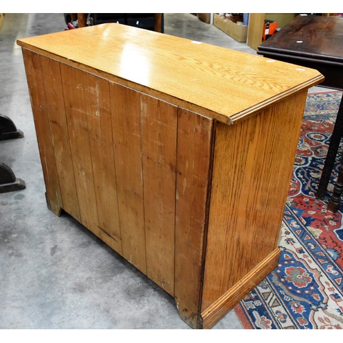 3307 - Edwardian Oak Two over Two Chest of Drawers.