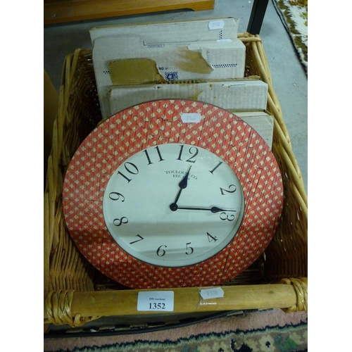 Lot 1352      
