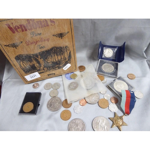 2237 - Box - UK White Metal & Copper Coins & WWII 1939-45 Star Medal.