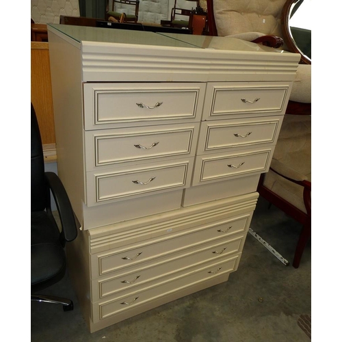 3144 - 3 Drawer Chest & Pair of Matching 3 Drawer Bedside