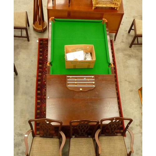 3330 - Vintage Riley Snooker Table with Oak Table Top. Comes with Scoreboard and Balls