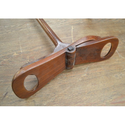 262 - Antique Mahogany Folding Shooting Stick