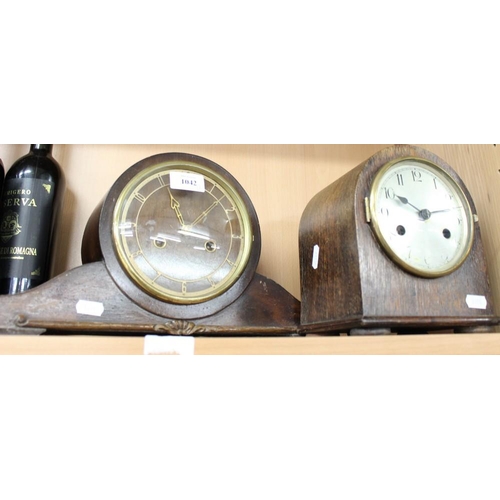 1042 - Two Vintage Mantel Clocks