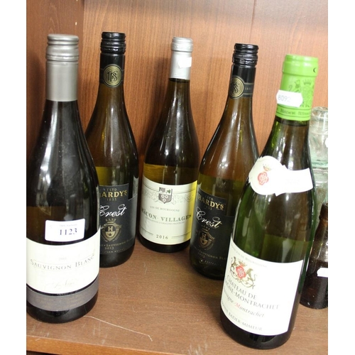 1123 - 5 Bottles of Various White Wines