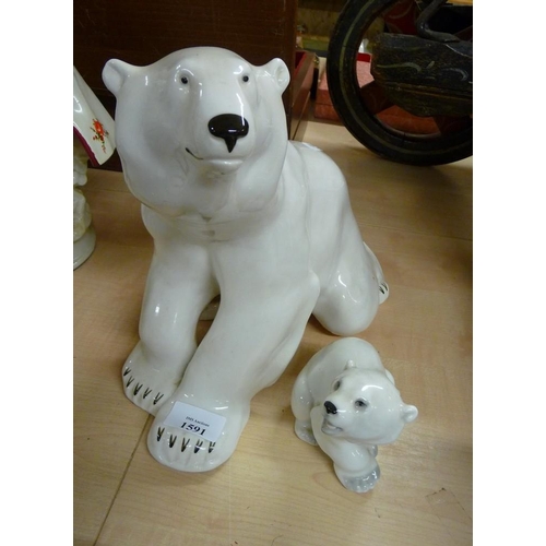 1591 - Russian Pottery Polar Bear and Cub