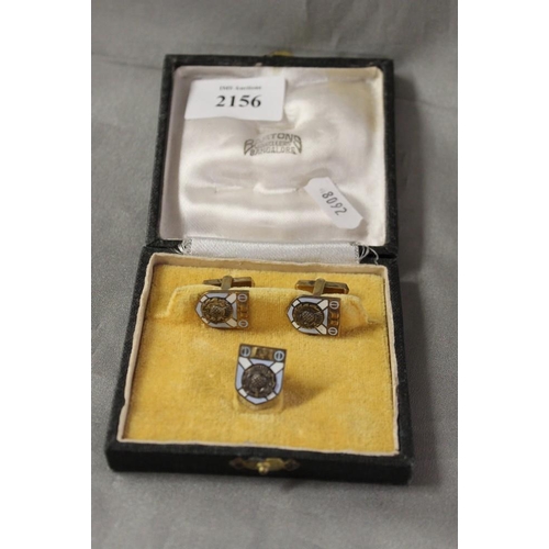 2156 - Cufflinks & Tie Pin Set in Fitted Case. Decorated with Thistles