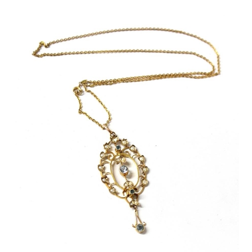 2508 - Edwardian 9k Gold Aquamarine & Seed Pearl Pendant on Chain, total weight 5g.