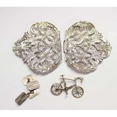 2640 - Large Silver Buckle, Enamel Scottie Cuff Links & Silver Bike