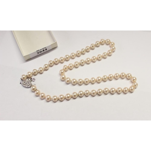 2644 - Single Strand Simulated Pearl Necklace