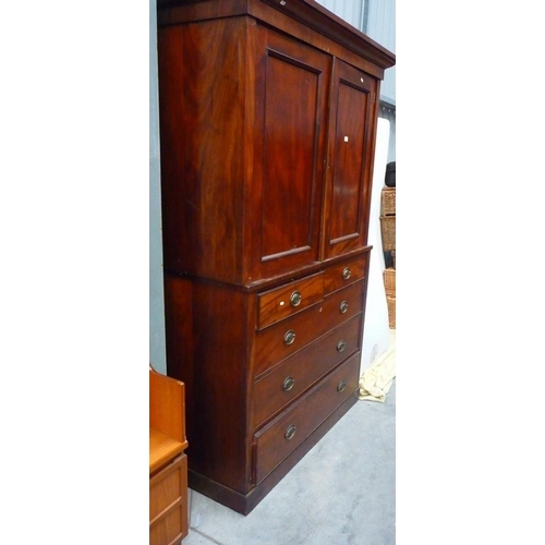 3013 - Victorian Mahogany Shelf Cabinet on 2 0 3 Chest