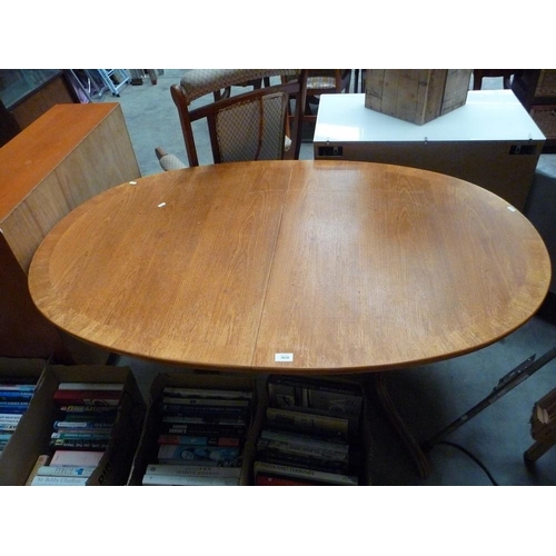 3028 - Oval Extending Wooden Dining Table