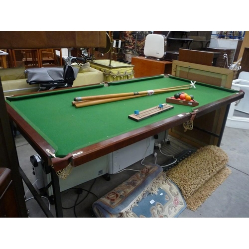 3337 - Folding Snooker Table ,Cues, Balls and Scoreboard