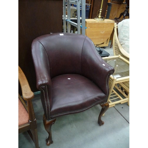 3368 - Cabriole Leg Tub Chair as found