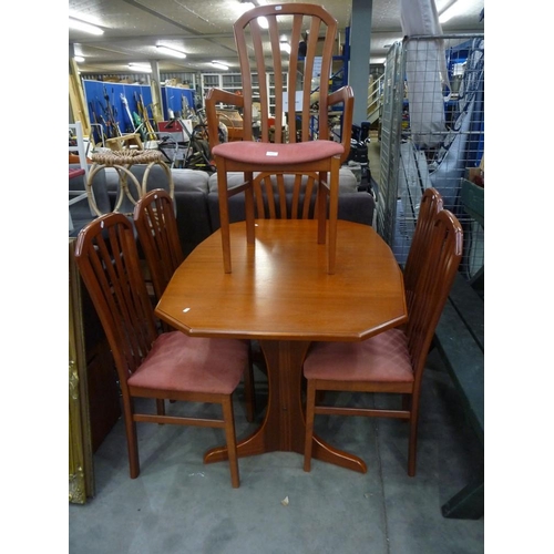 3551 - Teak Extending Dining Table and Six Chairs