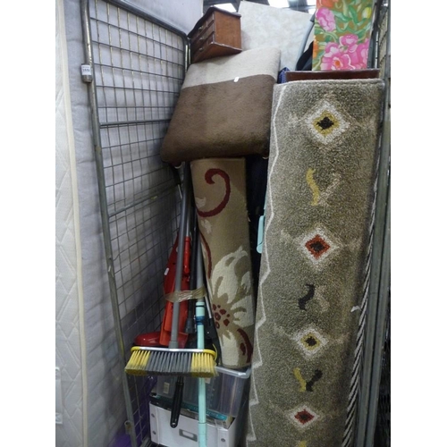 3558 - Ironing Board, Woolen Rugs, Steam Cleaner, Shopping Trolley etc