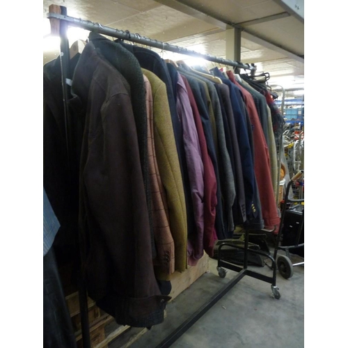 3568 - Assorted Men's Clothing, Tweed Coats, Suit, Coats, Jackets etc