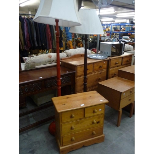 3575 - Small Two Over Two Pine Chest and Two Standard Lamps and Shades