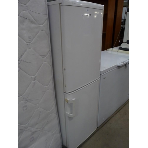 3590 - Beko Fridge Freezer, as found