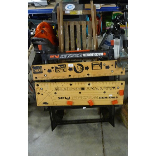 85 - Black and Decker Workmate Attached Bench Vice & Set Of Painters Steps