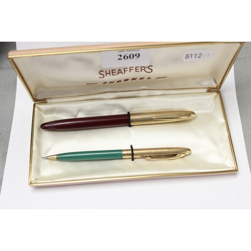 2611 - Cased set of Shaeffer's Pencil & Fountain Pen (14k Nib)