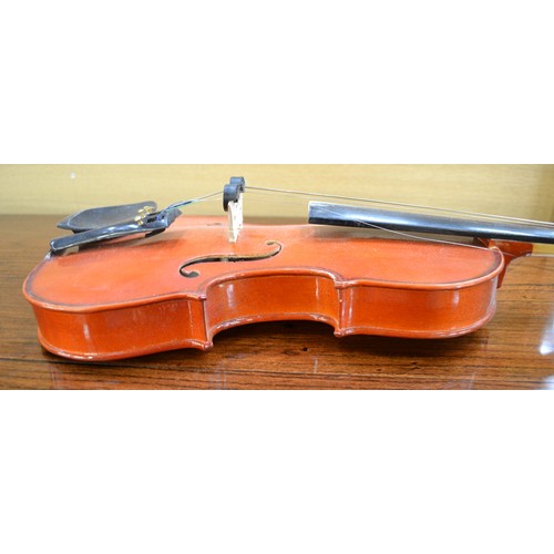 676 - Violin & Bow In Carry Case