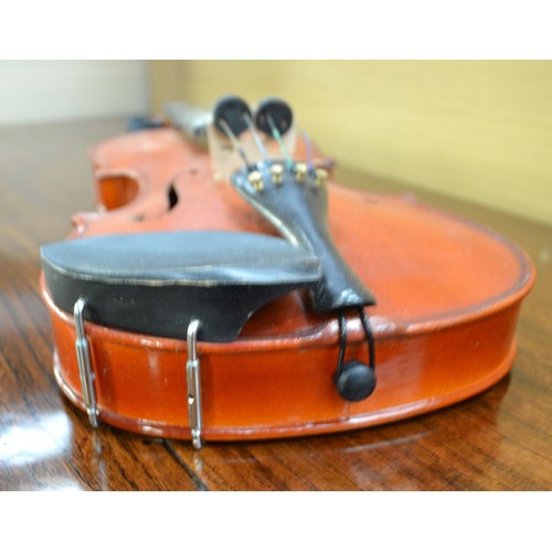 676 - Violin & Bow In Carry Case