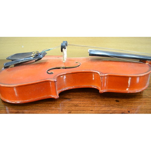 676 - Violin & Bow In Carry Case